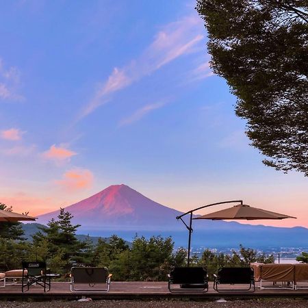 ホテル Retreat Camp Mahoroba 富士河口湖町 エクステリア 写真