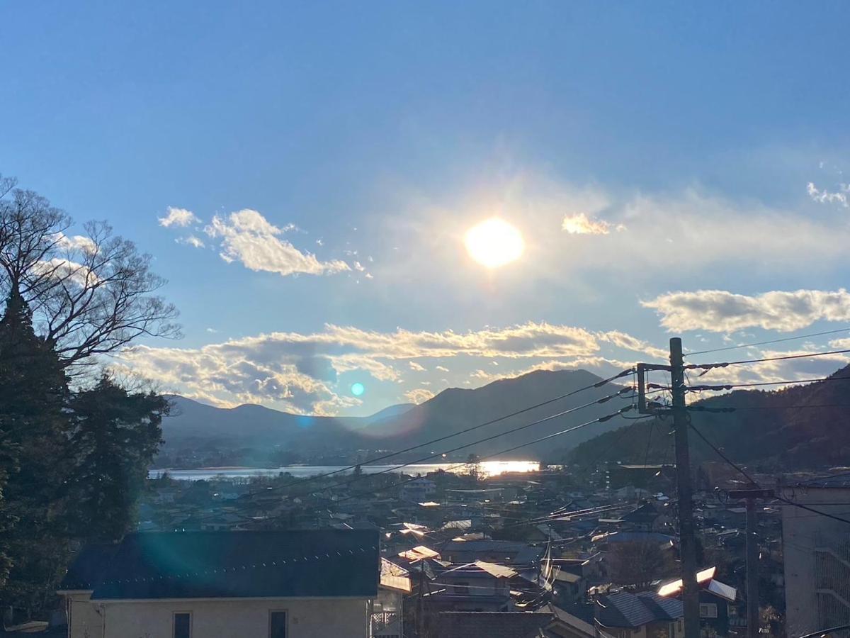 ホテル Retreat Camp Mahoroba 富士河口湖町 エクステリア 写真