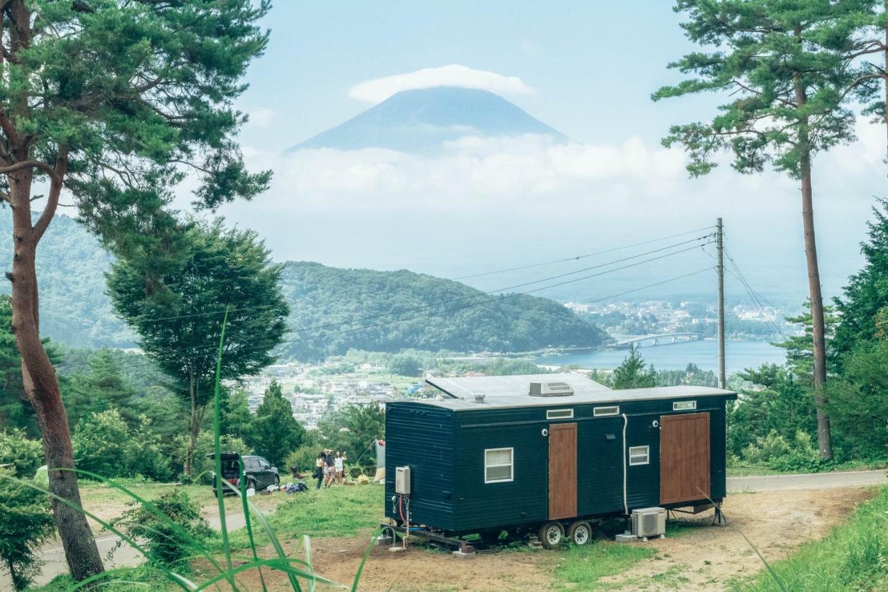 ホテル Retreat Camp Mahoroba 富士河口湖町 エクステリア 写真